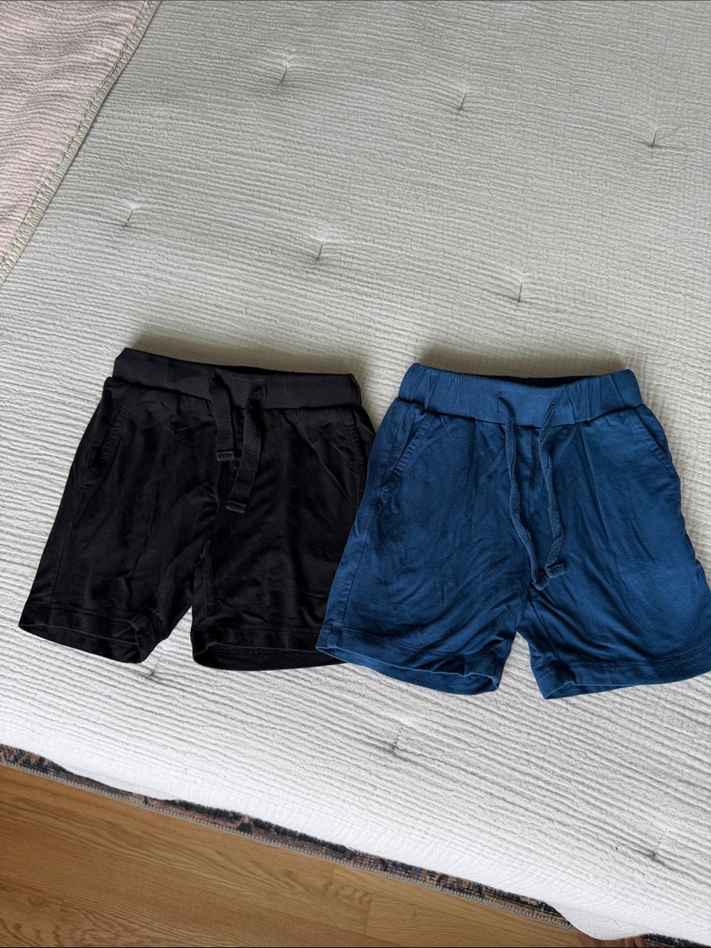 Kyte BABY Drawstring Shorts (2T bundle)